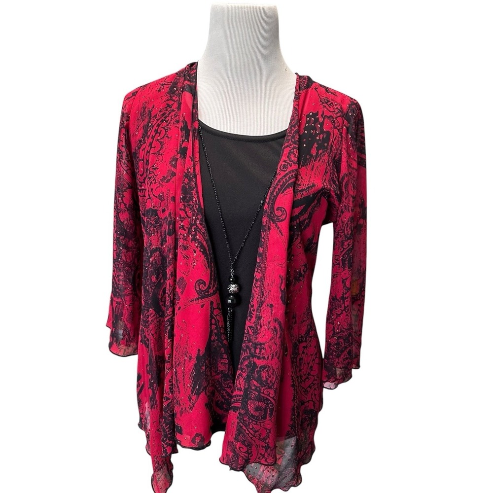 Red‎ and black floral print open front cardigan with 3/4 sleeves